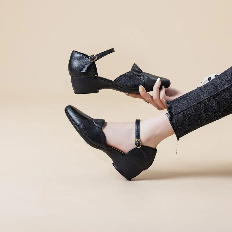 Sandalias de cuña puntiagudas