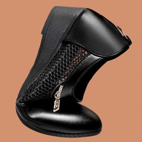 Zapatos de piel con cuña de malla