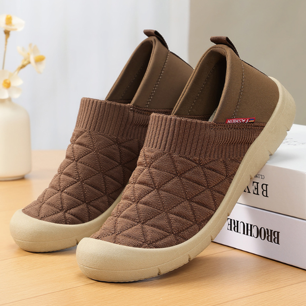 Nuevas zapatillas de tenis cómodas