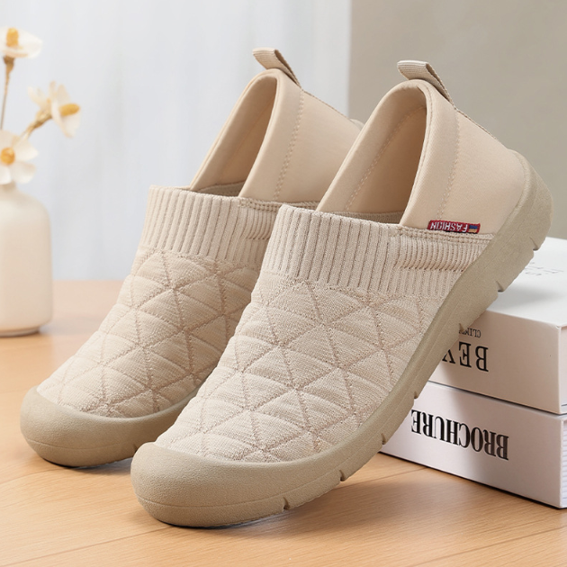 Nuevas zapatillas de tenis cómodas