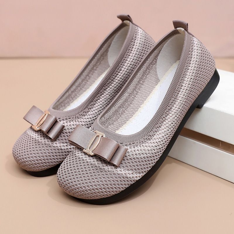 Nuevos zapatos casuales ligeros con lazo