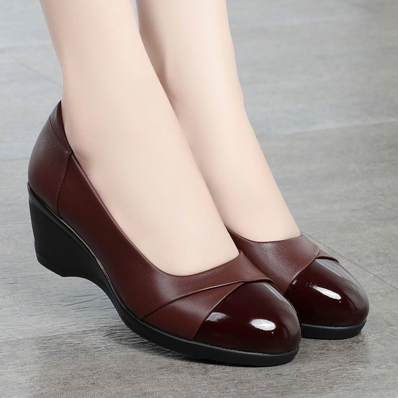 Zapatos de cuña de piel auténtica y suave