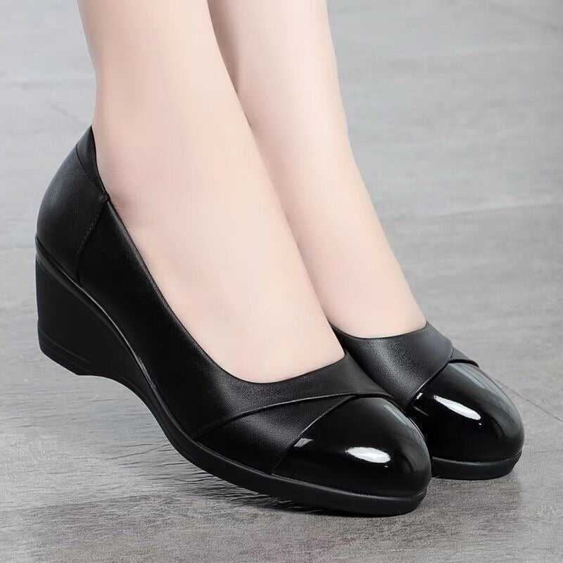 Zapatos de cuña de piel auténtica y suave