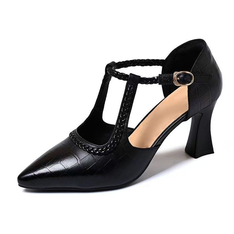 Zapatos retro de piel con tacón grueso