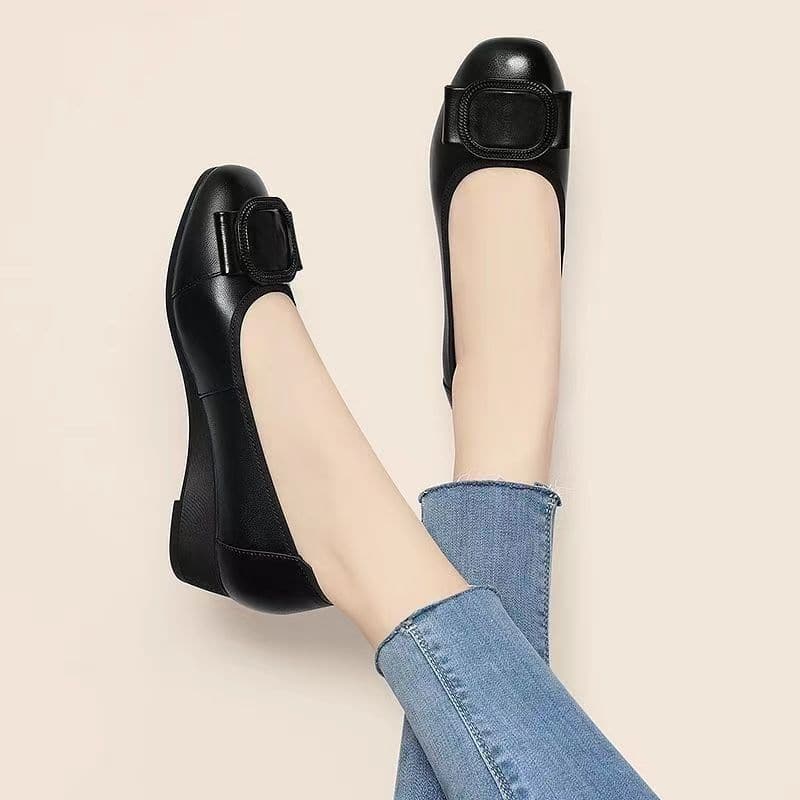 Zapatos planos de cuero suave