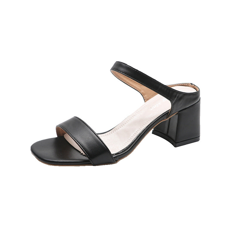 Sandalias sencillas de tacón de bloque