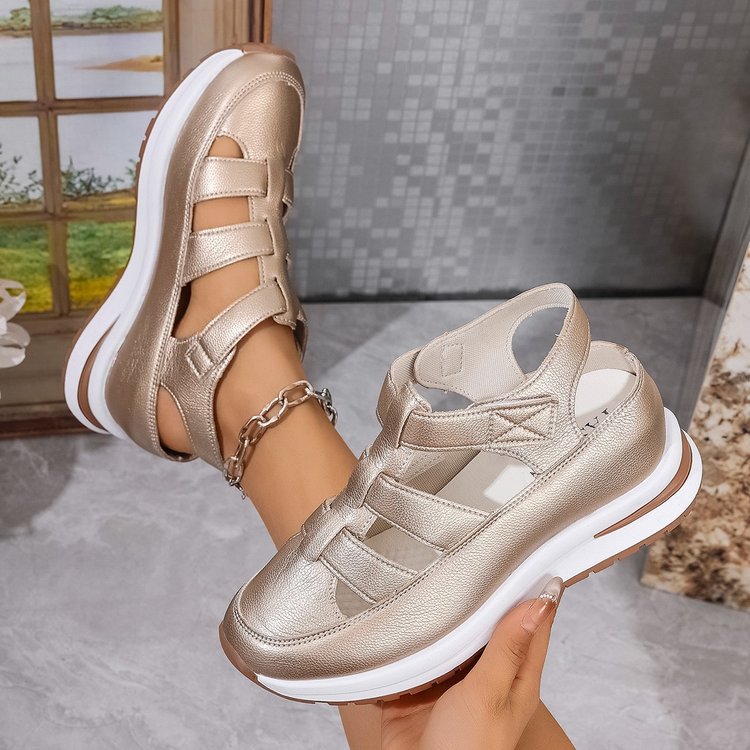 Sandalias casuales huecas