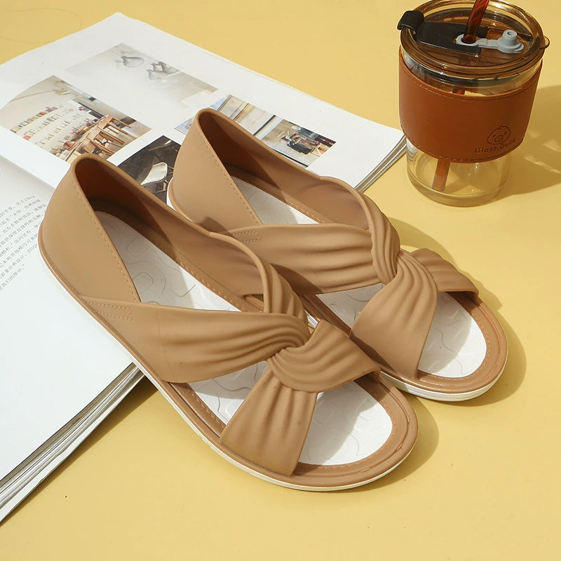 Sandalias planas casuales de verano