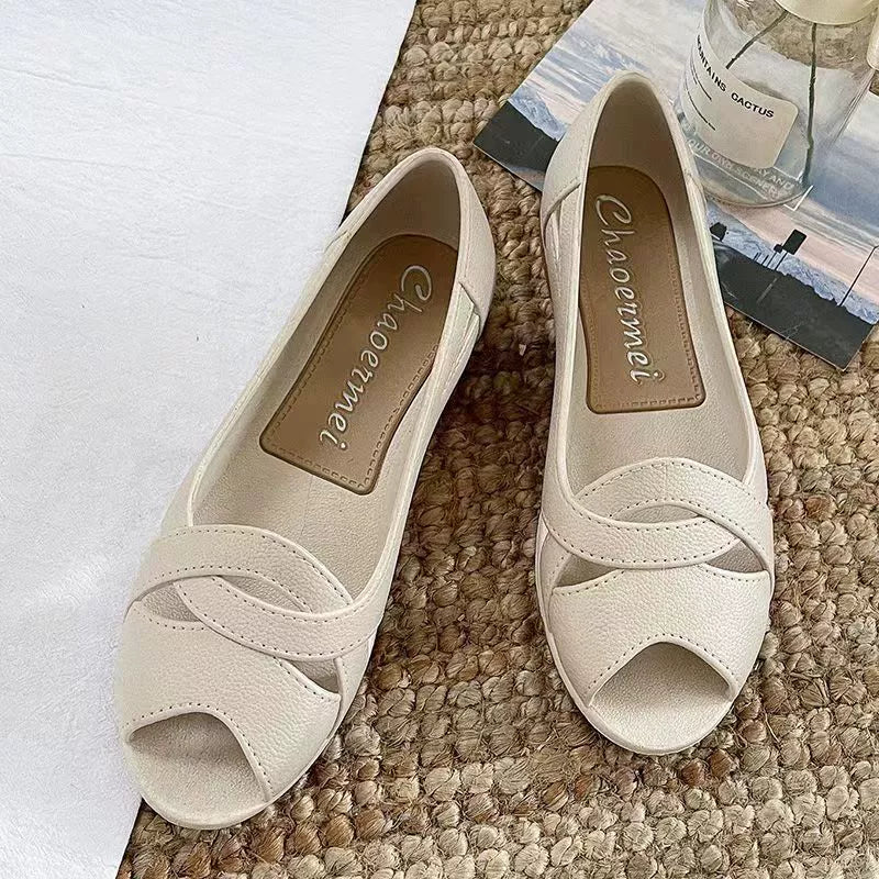 Nuevas sandalias cómodas de suela suave