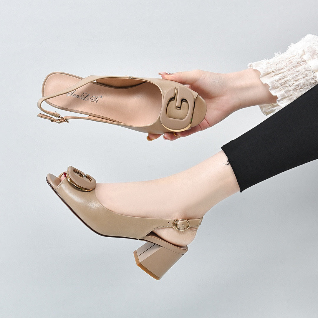 Sandalias cómodas de tacón de bloque G