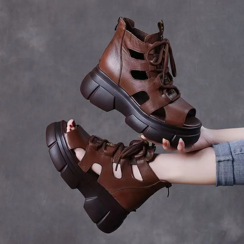 Sandalias romanas de suela gruesa de piel suave