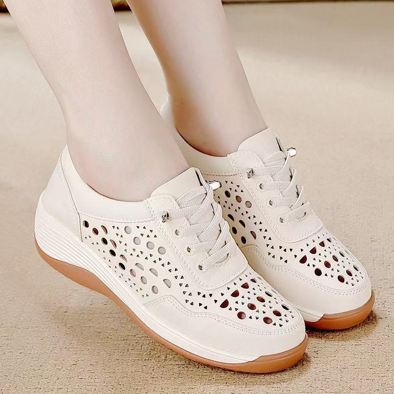 Zapatos casuales calados de piel suave