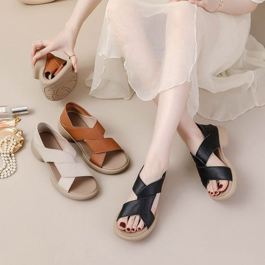 Sandalias de suela blanda de piel para mujer