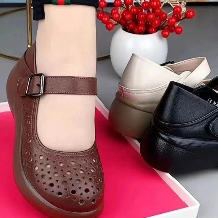 2026 nuevos zapatos de cuero con agujeros huecos
