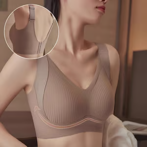 🔥Compra 1 y llévate 3: Sujetador push-up acanalado sin aros ajustable para mujer
