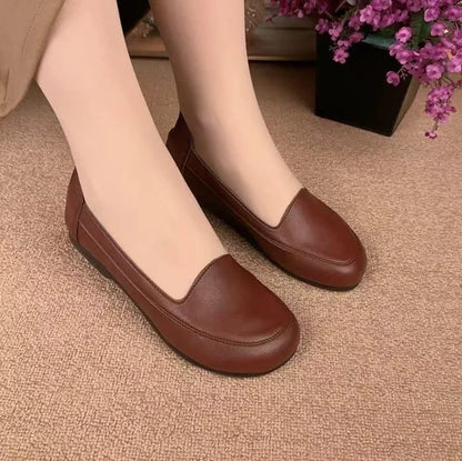 Zapatos de piel suaves y cómodos para mujer