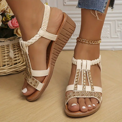 Sandalias romanas con pedrería