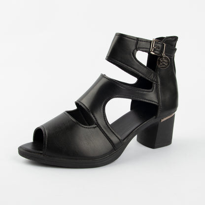 Sandalias romanas de piel suave con boca de pez