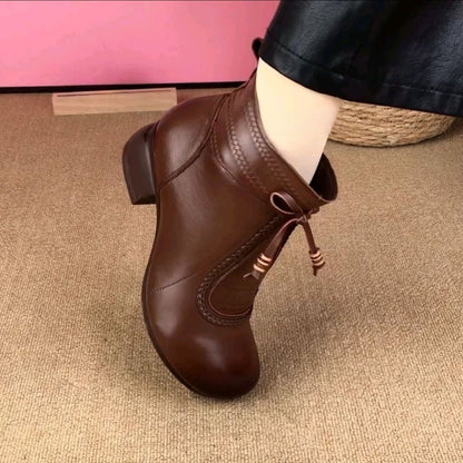 Botas de tacón medio de piel auténtica