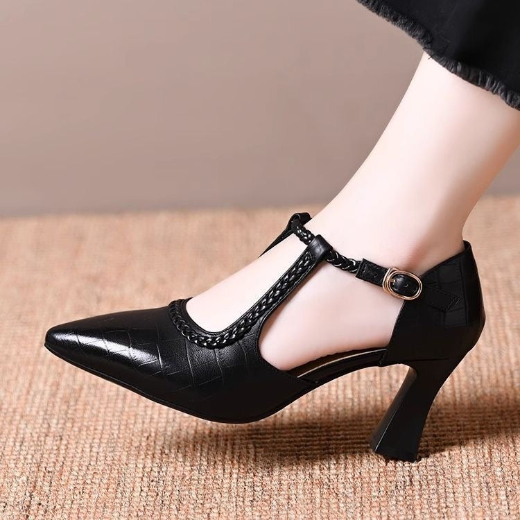 Zapatos retro de piel con tacón grueso
