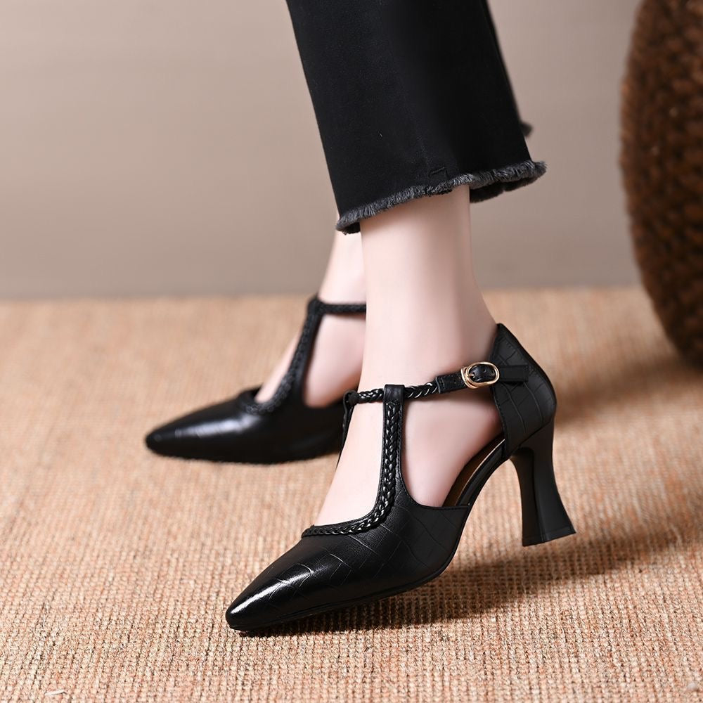 Zapatos retro de piel con tacón grueso
