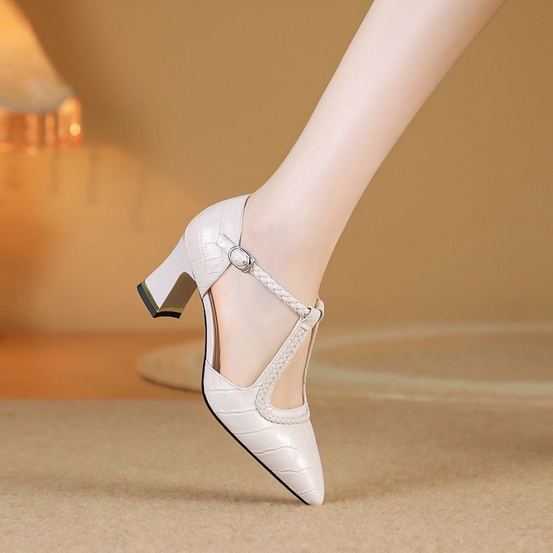 Zapatos retro de piel con tacón grueso
