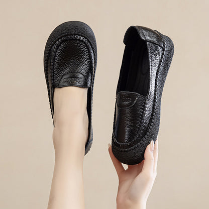 Zapatos de suela blanda 100% de piel de vaca auténtica.