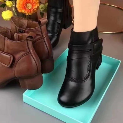 Botas cortas retro de tacón grueso.🎇