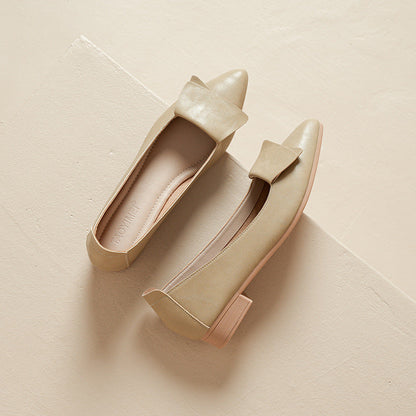 Zapatos de piel con tacón ancho (varios tamaños disponibles)
