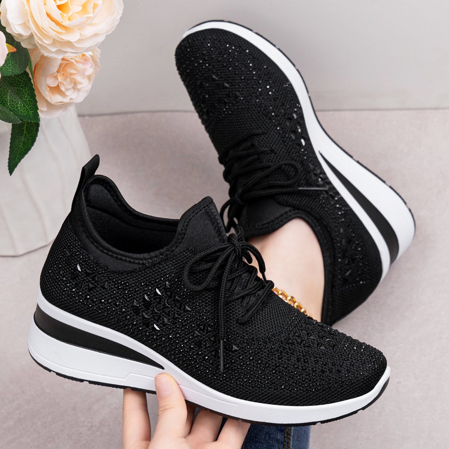 Zapatos casuales de nuevo estilo, cómodos y que aumentan la estatura