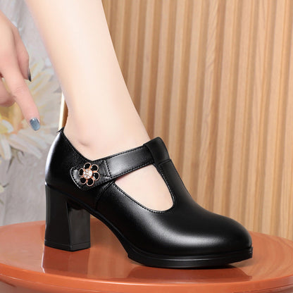 Tacones altos de piel con suela blanda y versátiles