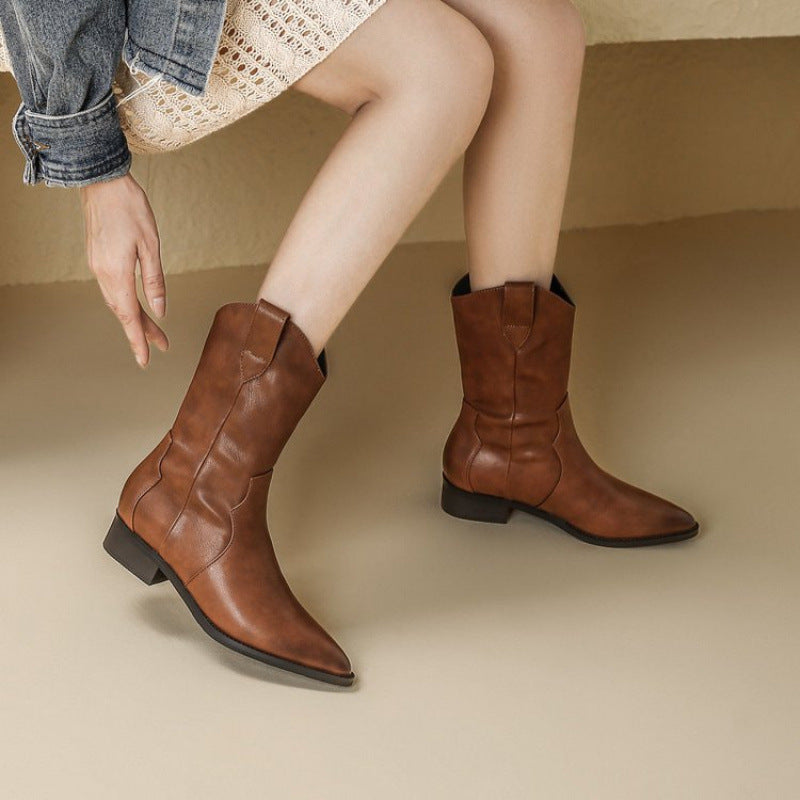 Botas de Piel｜Punta Fina y Tacón Bajo