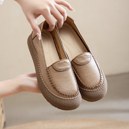 Zapatos de suela blanda 100% de piel de vaca auténtica.