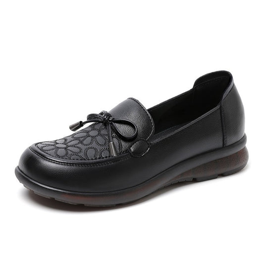 Zapatos loafer bordados corte bajo