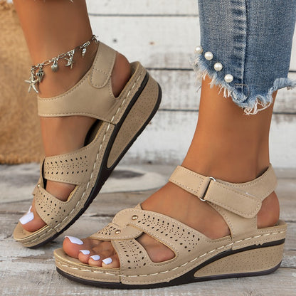 Sandalias de cuña con plataforma y velcro ajustable