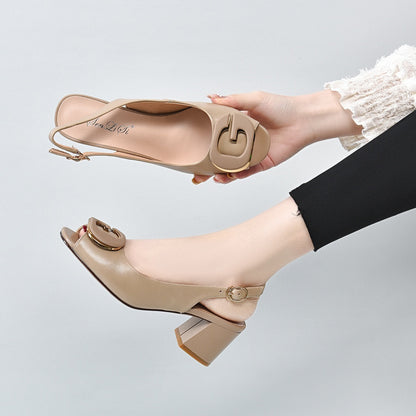 Sandalias cómodas de tacón de bloque G
