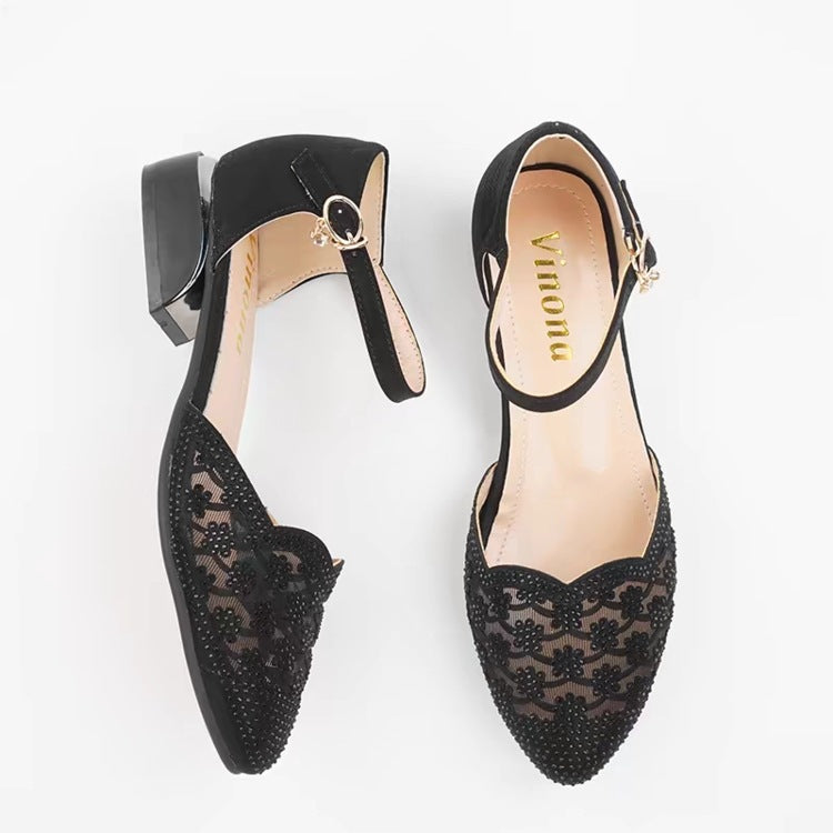 Sandalias elegantes de malla con pedrería, tacón bajo