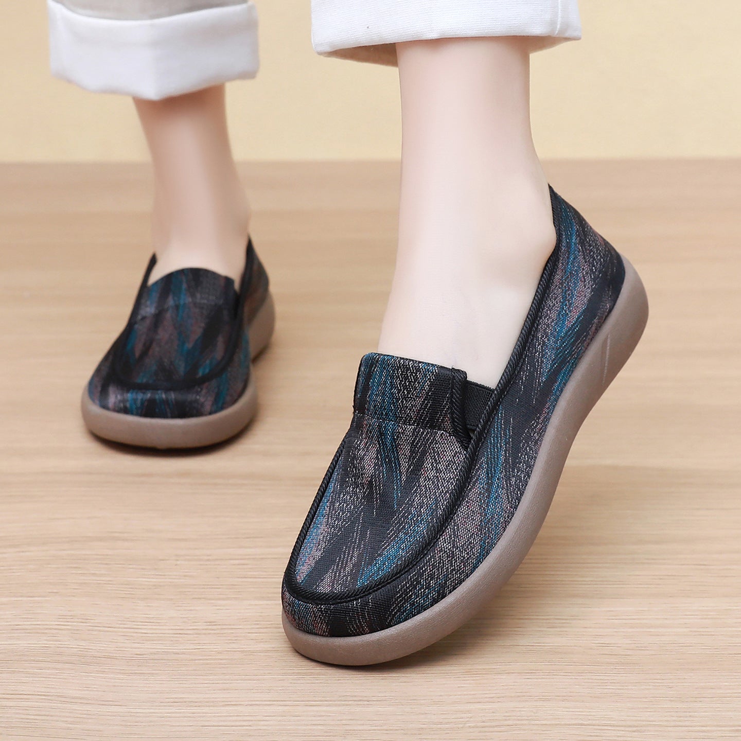 Zapatos ligeros slip on para mamá