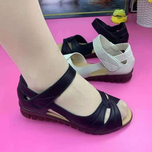 Nuevas sandalias con velcro 2025