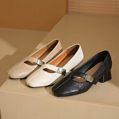 Zapatos de piel con tacón grueso y punta cuadrada