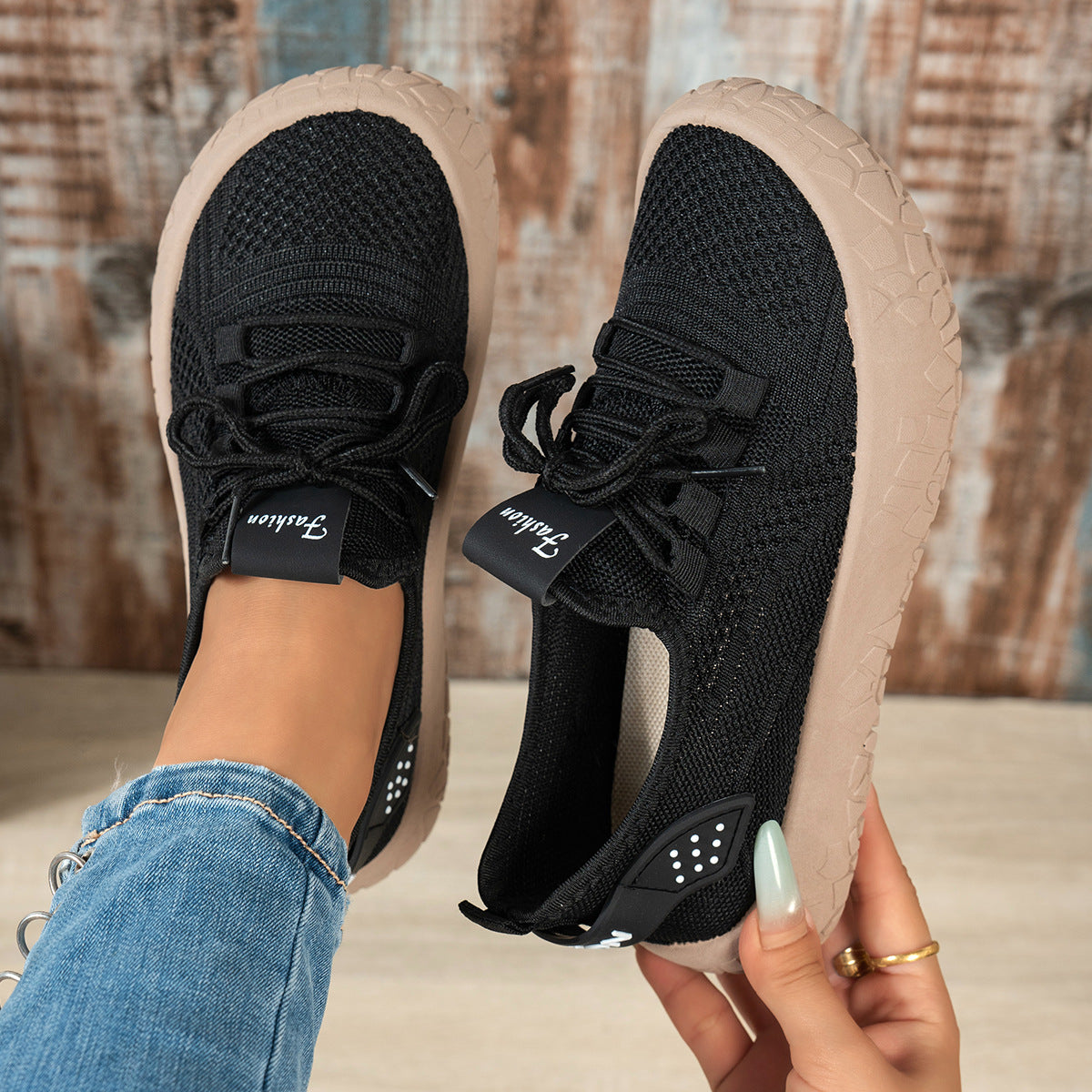 Nuevas zapatillas deportivas sin cordones para mujer